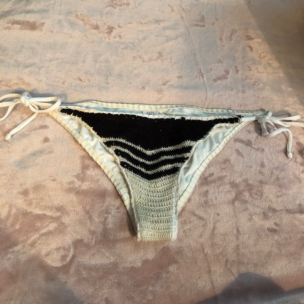 BillaBong bikini bottoms